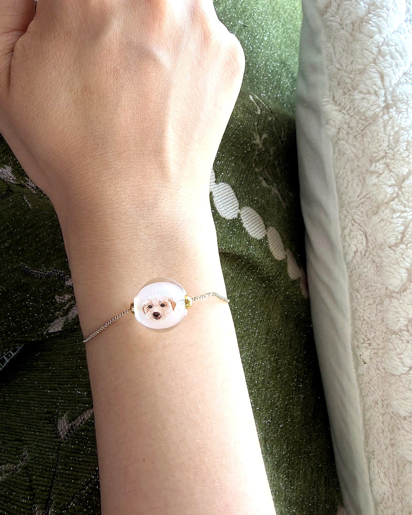 Single gold custom pet portrait bracelet with a hand-painted dog bead